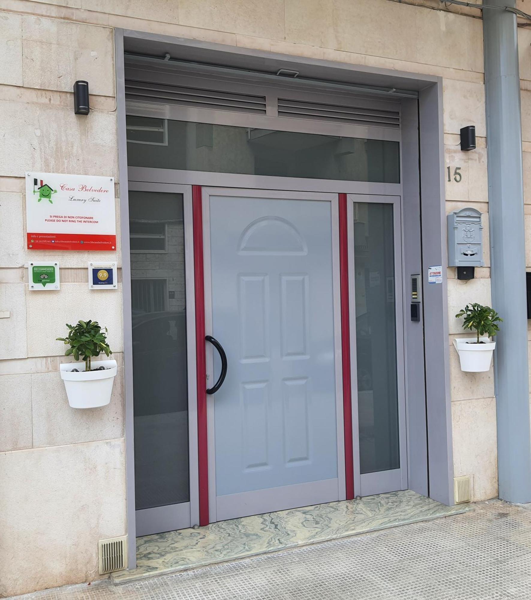Casa Belvedere Luxury Suite Barletta Exterior foto
